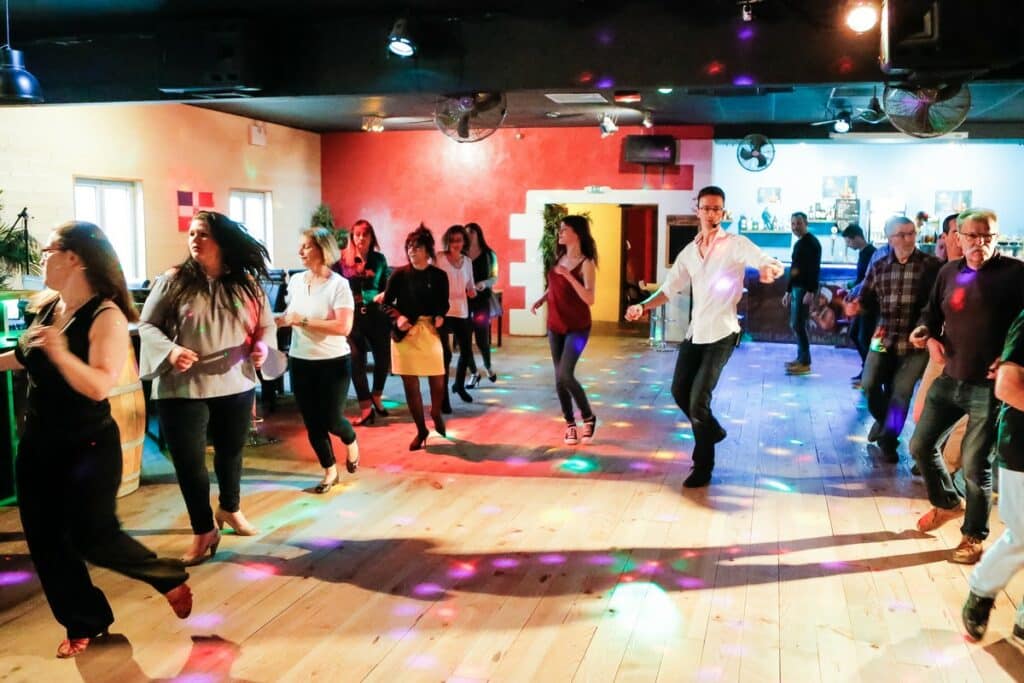 Soirées dansantes à Tours : soirées Bachata et soirées latino 2